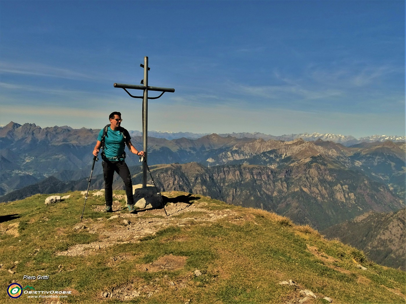 40 La prima volta di Raffaele in Cima Menna (2300 m).JPG